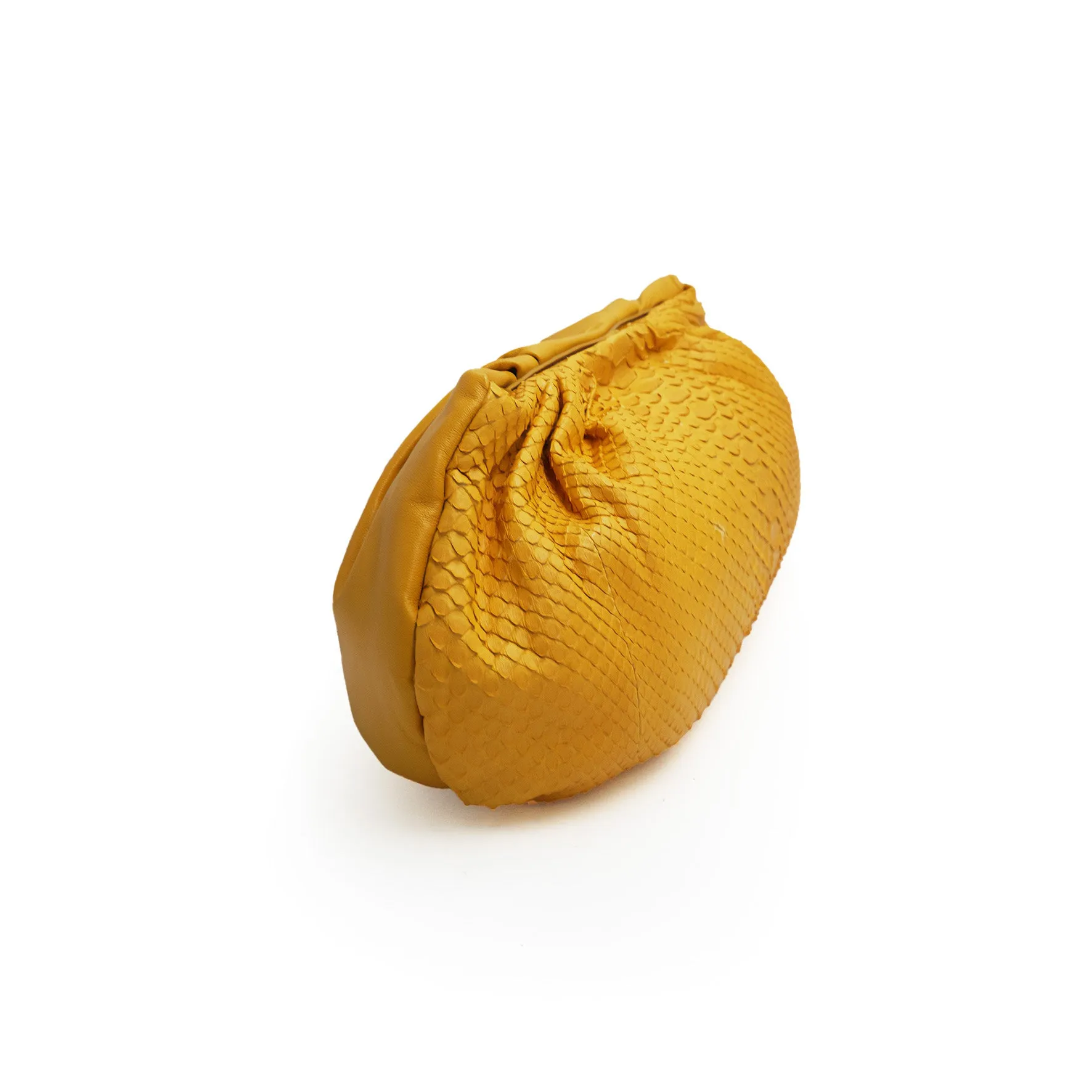 Clara in Yellow